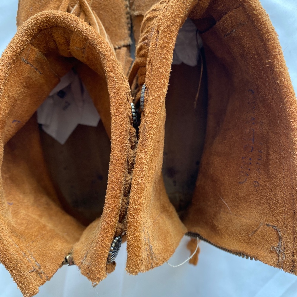 Minnetonka Back Zip Hardsole Boot size 8.5 - Picture 7 of 8